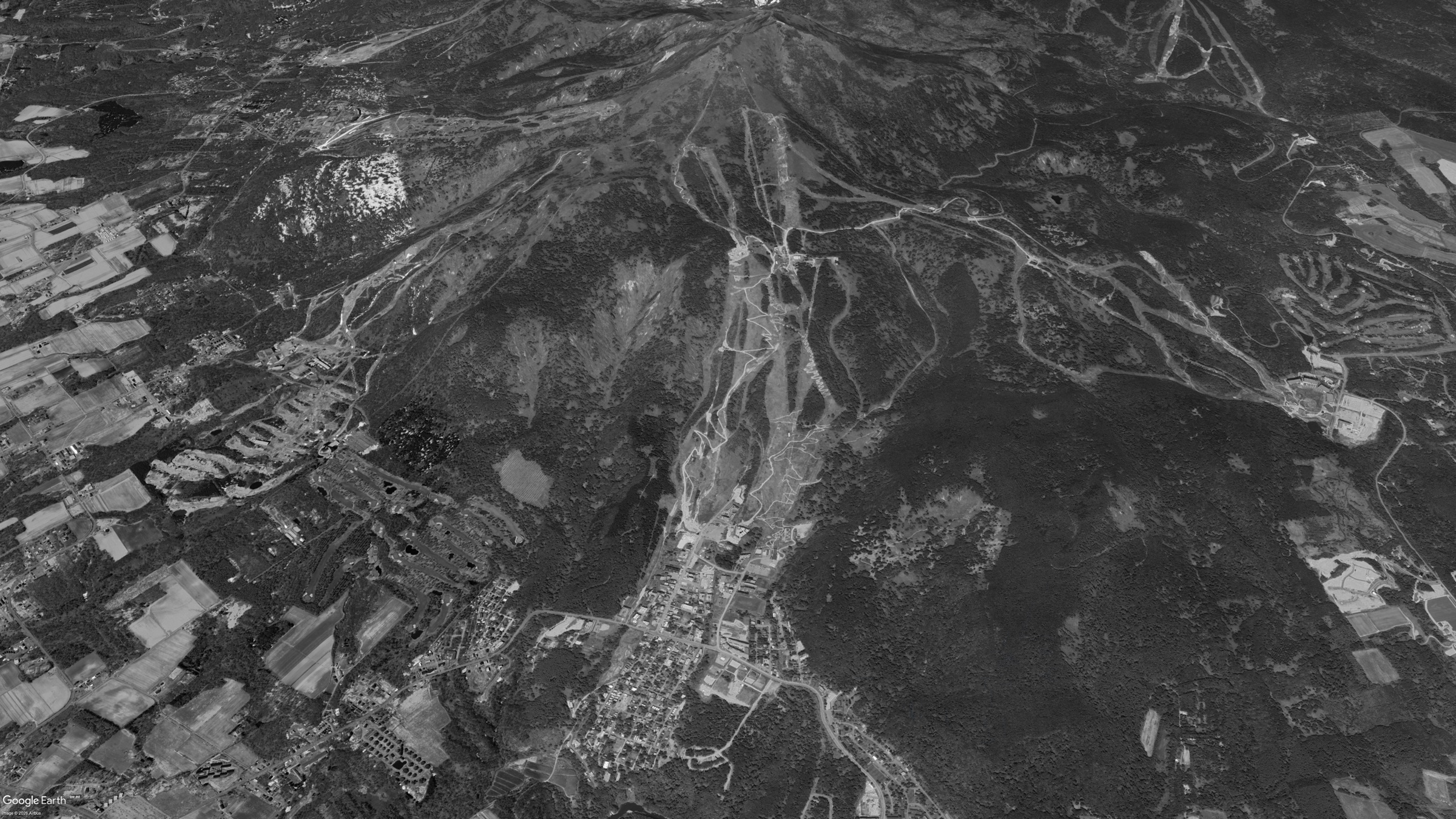Satellite view of the Niseko mountain bike network