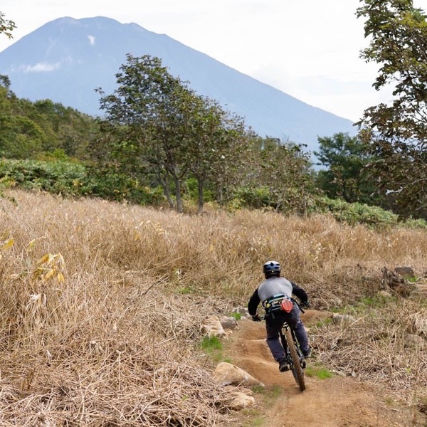 Twin Peaks Bike Park Is Born: One of Asia's Premier MTB Fields