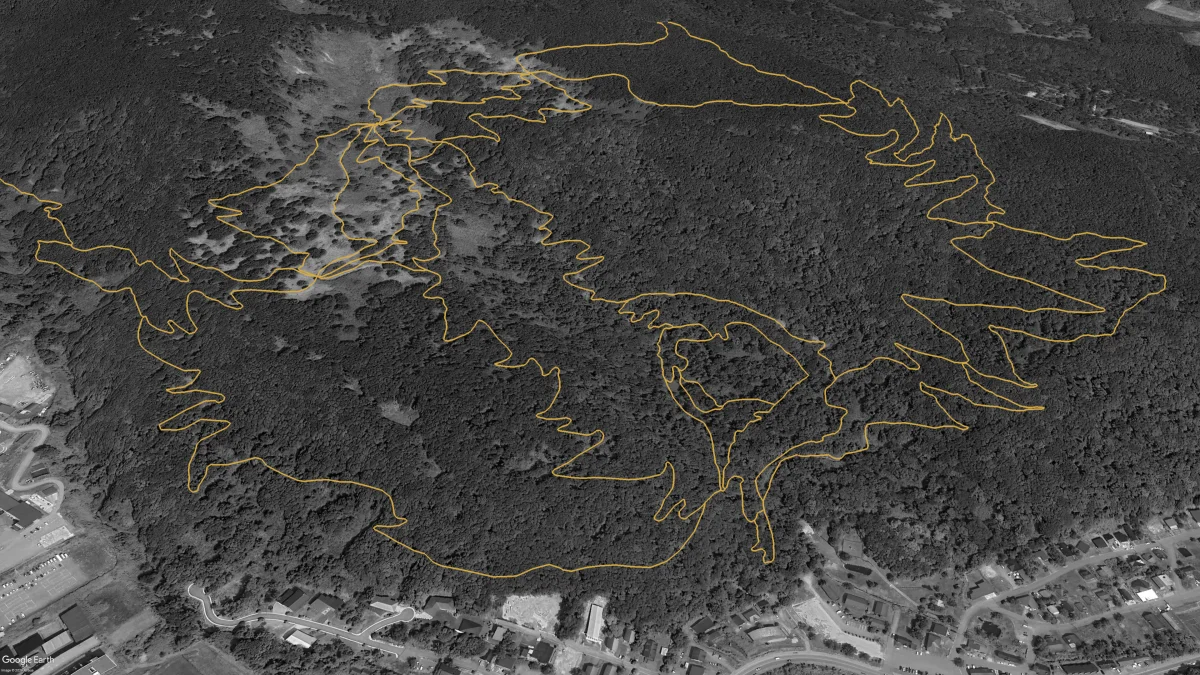 Aerial view of Twin Peaks in 2025 with the network at 17.8km, including Niseko's first jump line and dedicated climb trail